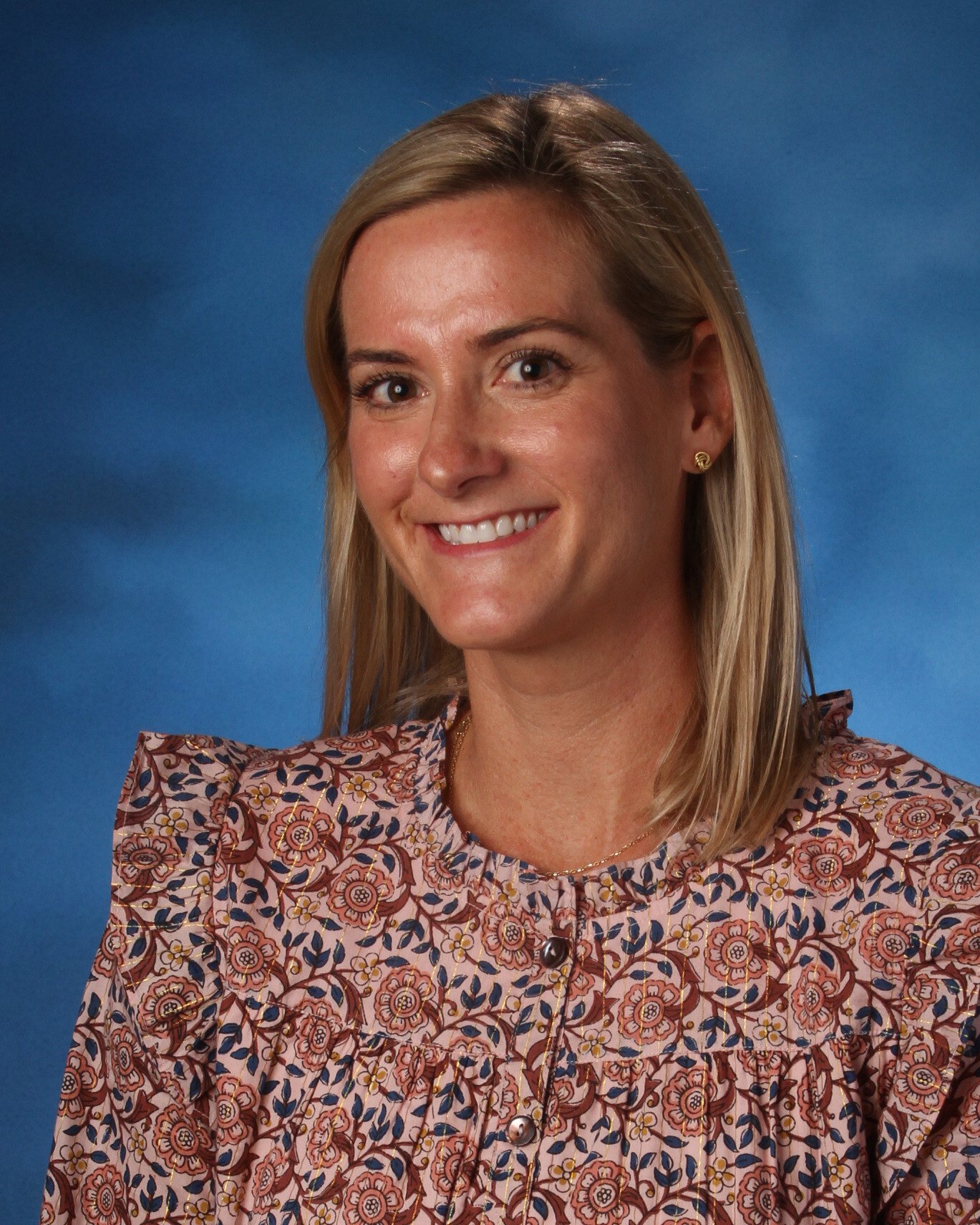 Emily Nolan Headshot 24-25