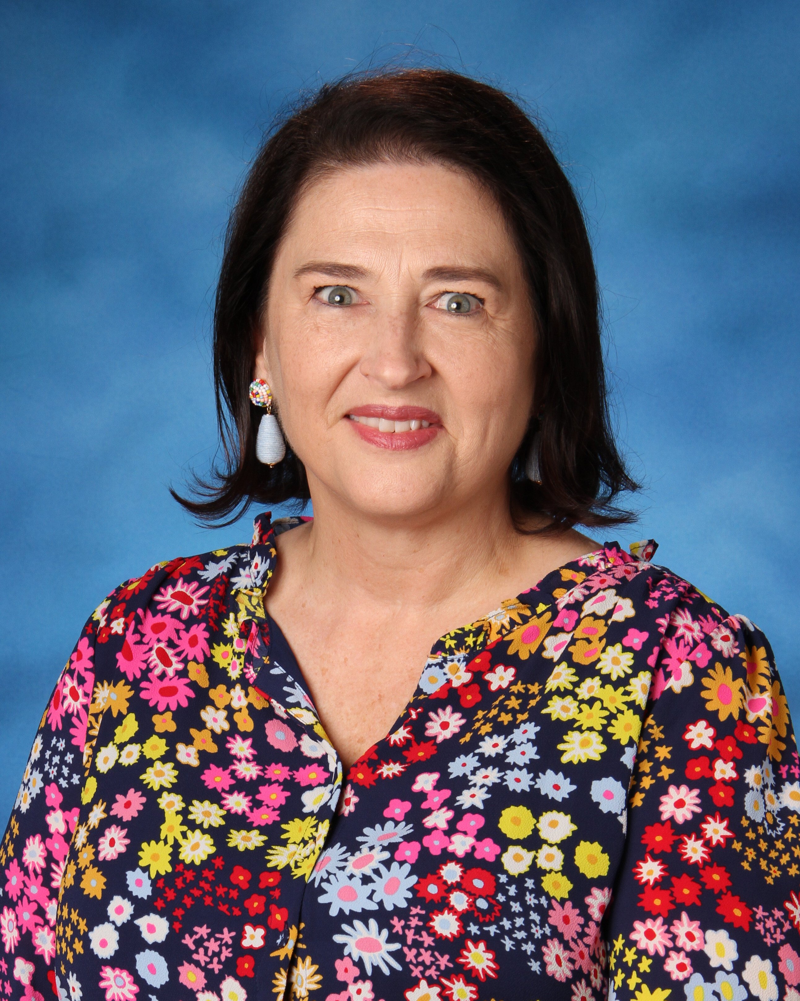 Heather Pfundstein Headshot 24-25
