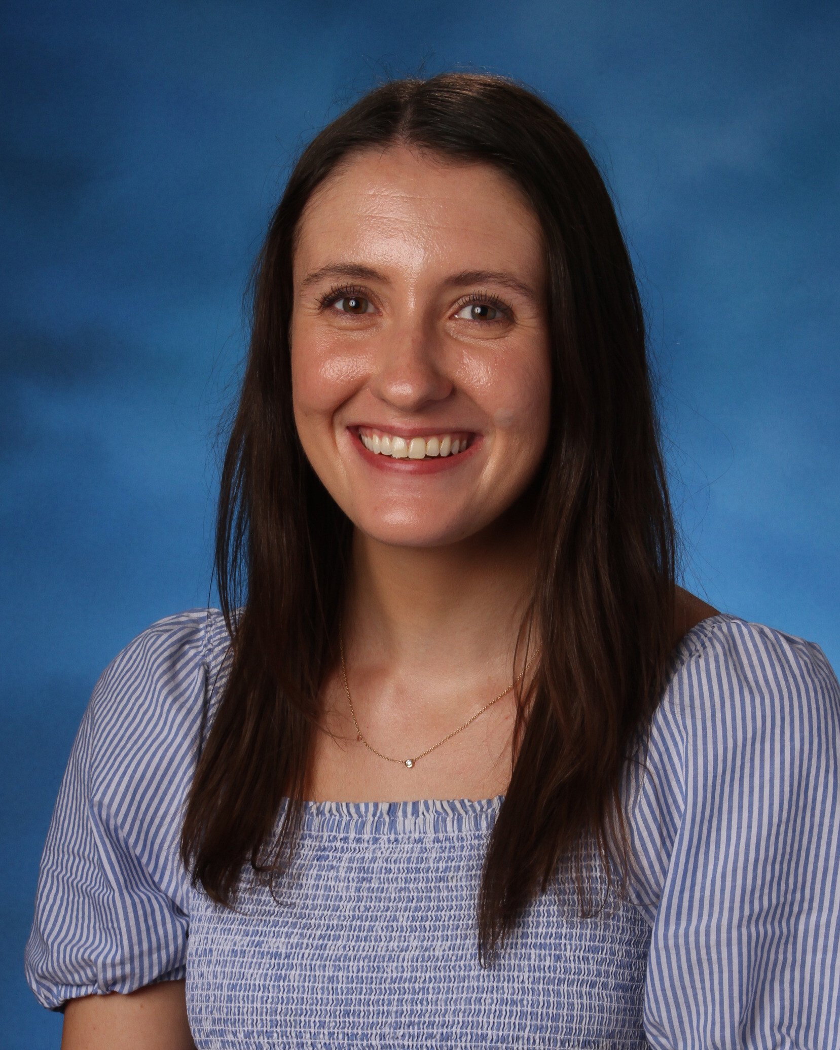 Karlee Grieves Headshot 24-25