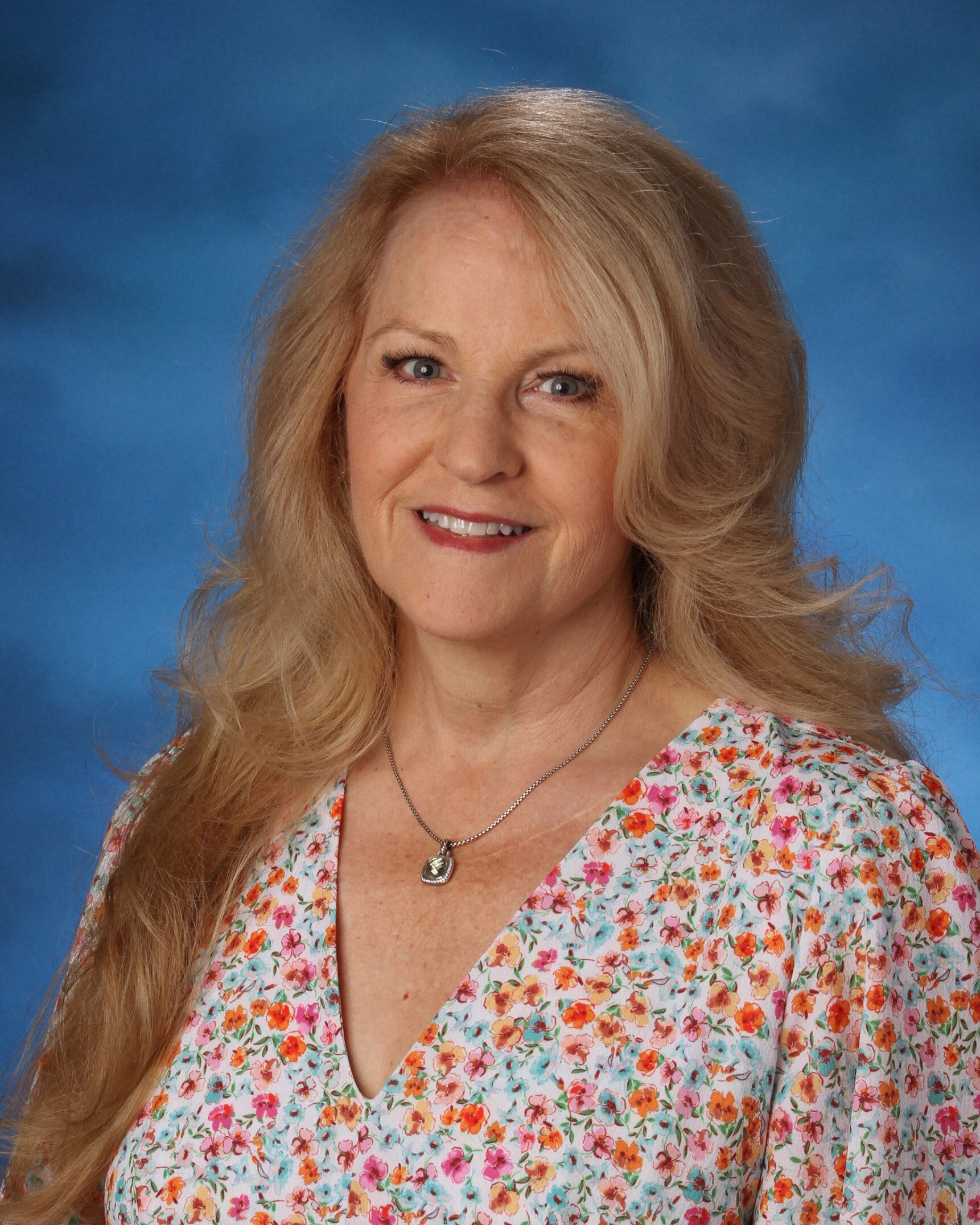 Kathleen Lopez Headshot 24-25
