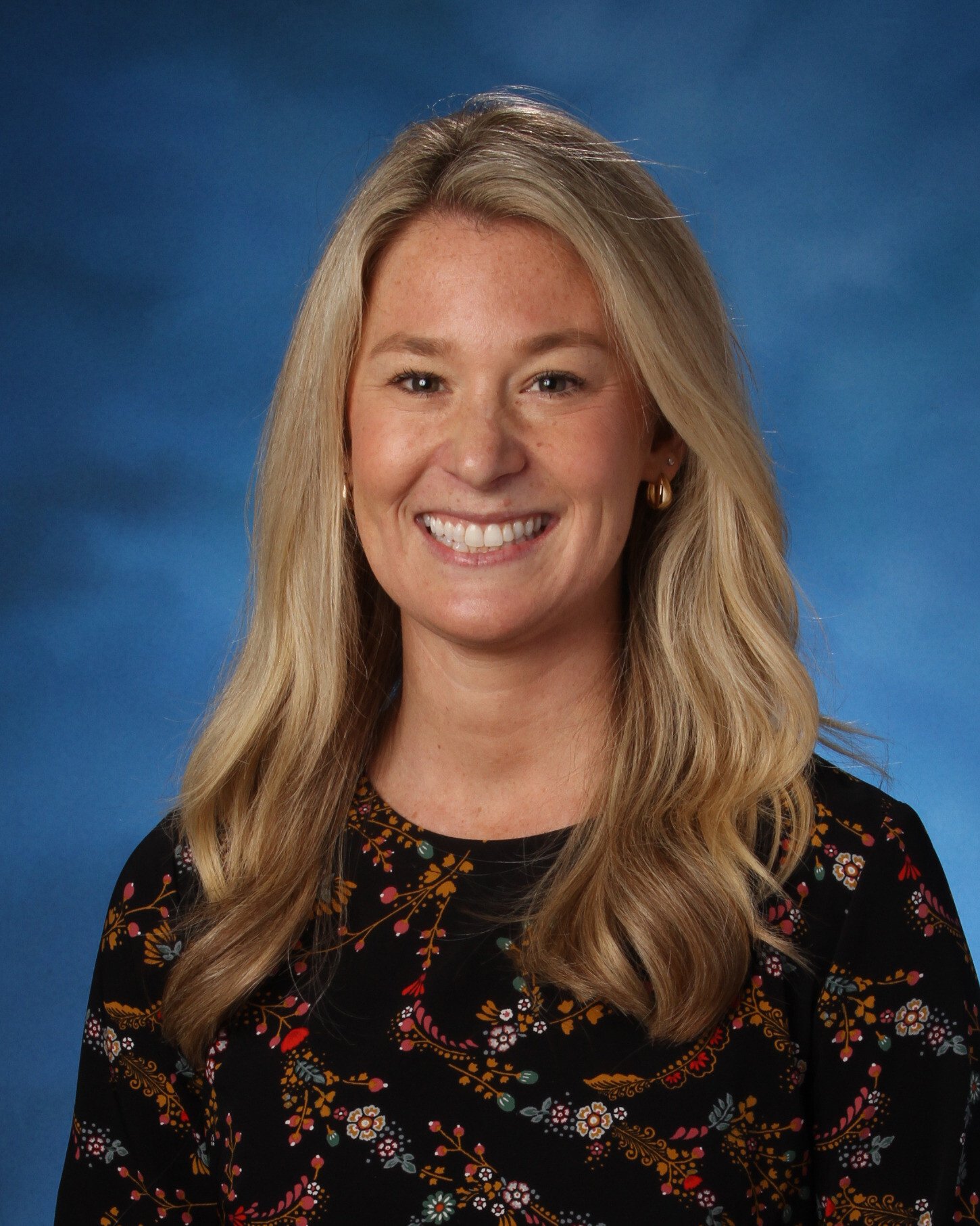 Mary Ashley Edwards Headshot 24-25
